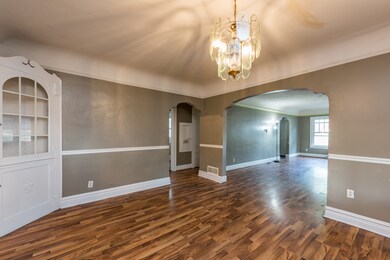 1314 N Ash St, Waukegan, IL 60085 - photo 6