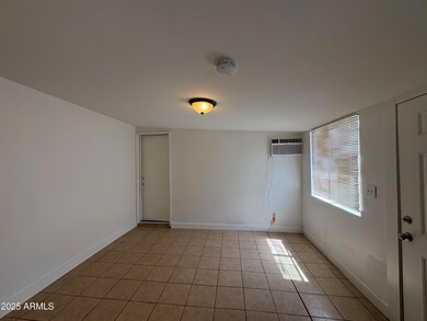645 E 1st Ave unit B, Mesa, AZ 85204 - photo 4