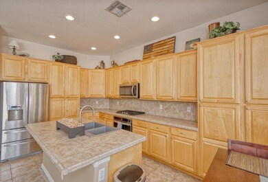 KITCHEN 3