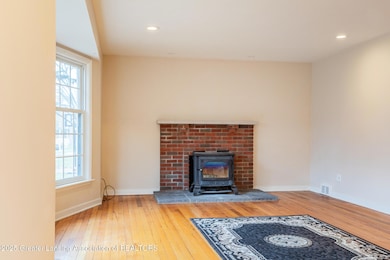 513 Kipling Blvd, Lansing, MI 48912 - photo 7