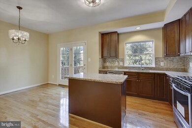 13004 Mountain Lake Way, Germantown, MD 20874 - photo 4