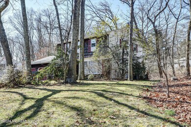 07-Front Grounds