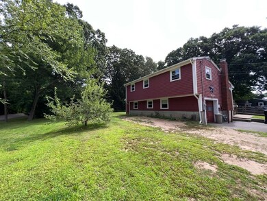 53 Suffolk St, Whitman, MA 02382 - photo 5