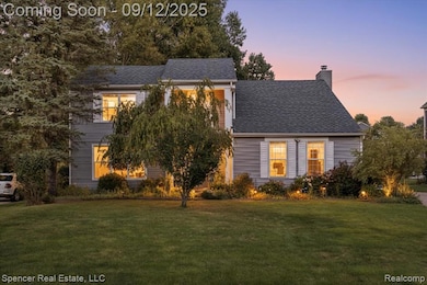 1753 Dawncrest Dr, West Bloomfield, MI 48324 - photo 2