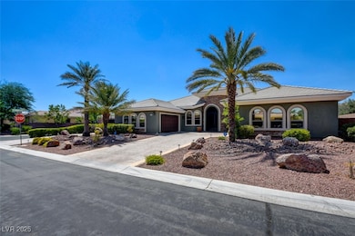 8465 Picket Ridge Ct, Las Vegas, NV 89143 - photo 5