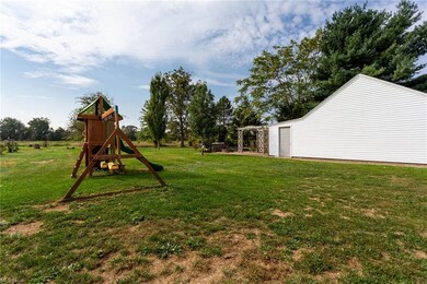 43071 Baetz Ct, Elyria, OH 44035 - photo 4