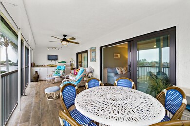 Indoor/Outdoor Living