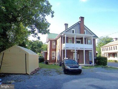 34 Oregon St, Mercersburg, PA 17236 - photo 3