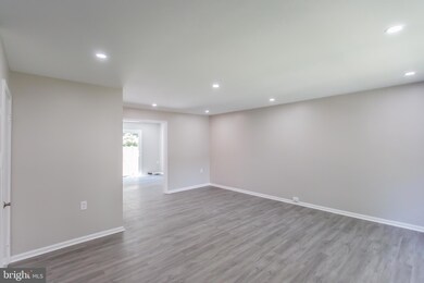 10243 Quiet Pond Terrace, Burke, VA 22015 - photo 6