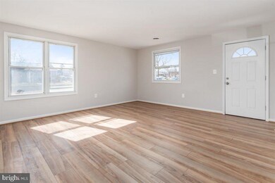 1310 Howard Rd, Glen Burnie, MD 21060 - photo 4