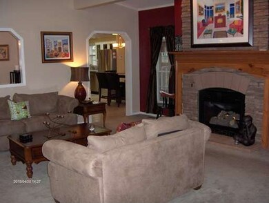 3202 Oak Point Dr, Middleboro, MA 02346 - photo 5