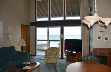 Living room to deck