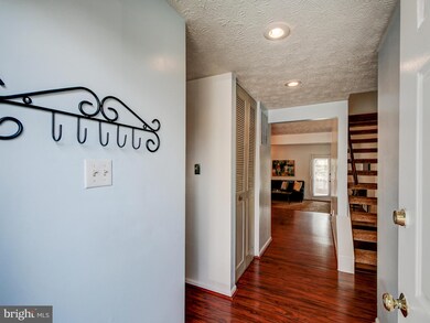 7580 Rain Flower Way, Columbia, MD 21046 - photo 5