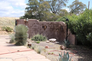 610 Oak Hills