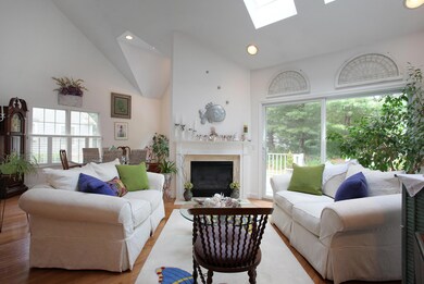 11 Mayfair Ct unit 103, Mashpee, MA 02649 - photo 4