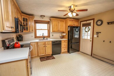 16 W Chamberlain Rd, Merrimack, NH 03054 - photo 4