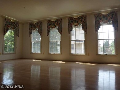 15815 Glacier Ct, North Potomac, MD 20878 - photo 4