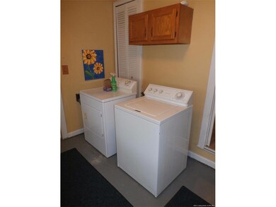 2749 Edgewood Ln, New Albany, IN 47150 - photo 7