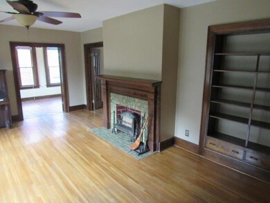 340 Brevoort Rd, Columbus, OH 43214 - photo 4