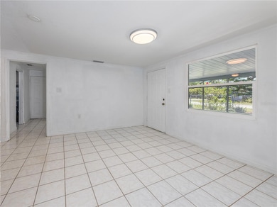 5230 Lantana St, Zephyrhills, FL 33542 - photo 4