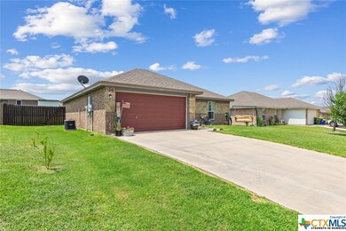 403 Chrislyn St, Troy, TX 76579 - photo 3