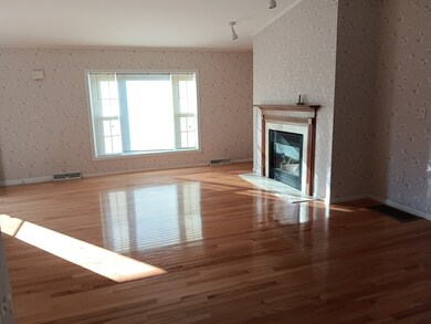 4901 Oak Point Dr, Middleborough, MA 02346 - photo 7