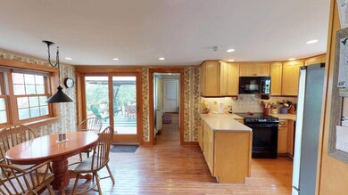 189 Clement Hill Rd, Deering, NH 03244 - photo 7