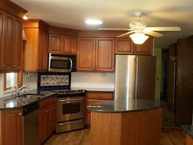 352 Varnum Dr, East Greenwich, RI 02818 - photo 7