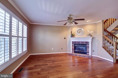 21959 Manning Square, Sterling, VA 20166 - photo 3