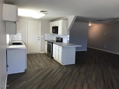 1722 W Colt Rd, Chandler, AZ 85224 - photo 5