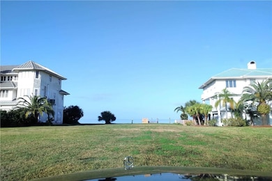 21 Westshore Dr, New Port Richey, FL 34652 - photo 2