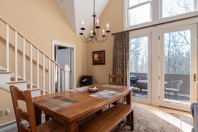 Access to exterior spaces through dining and living areas