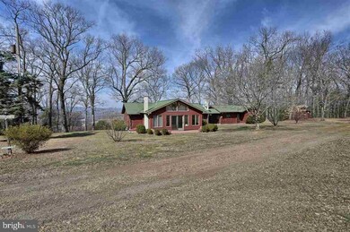 2510 Sharon Orchard Ln, Newport, PA 17074 - photo 2