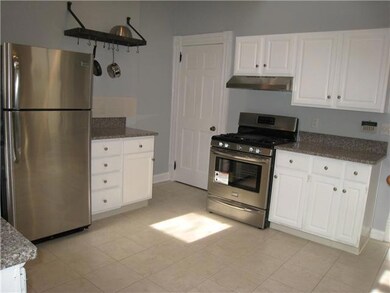 135 E Sycamore St, Columbus, OH 43206 - photo 5