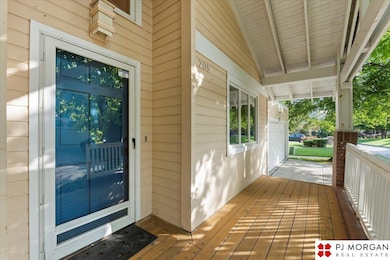 205 N 127th Plaza, Omaha, NE 68154 - photo 4