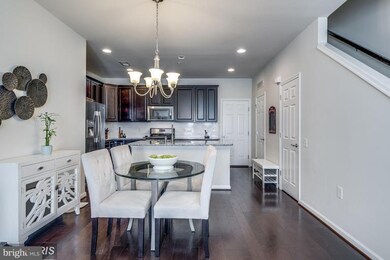 42753 Eildon Terrace unit 1, Ashburn, VA 20147 - photo 5