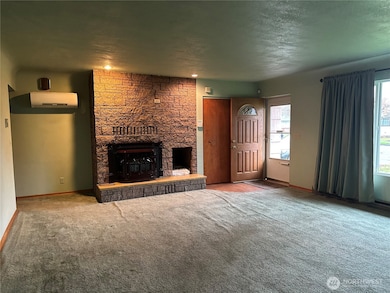 2721 Terry Ave, Longview, WA 98632 - photo 2