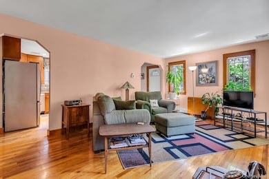 1782 Adlin Ct, East Meadow, NY 11554 - photo 4