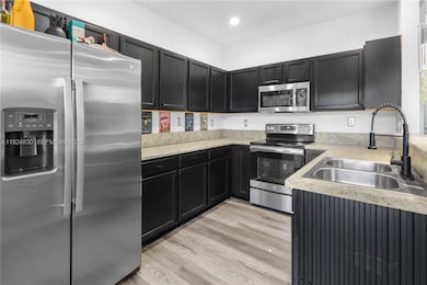 3337 W 91st Terrace, Hialeah, FL 33018 - photo 5