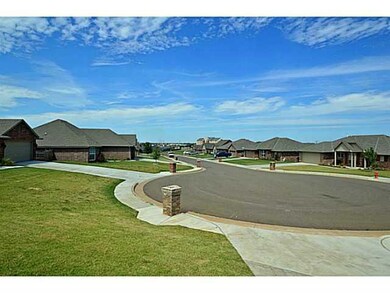 7013 Cherokee Landing, Warr Acres, OK 73132 - photo 2