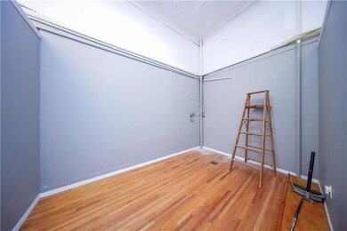 3978 Amboy Rd, State Island, NY 10308 - photo 4