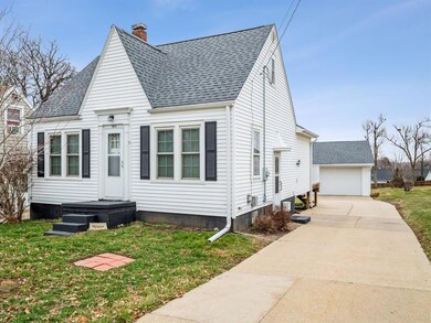 2473 Fruitland Blvd SW, Cedar Rapids, IA 52404 - photo 3