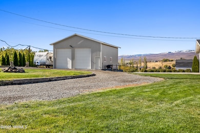 15911 Fisk Rd, Yakima, WA 98908 - photo 7