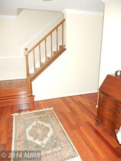 5910 Oakland Park Dr, Burke, VA 22015 - photo 4