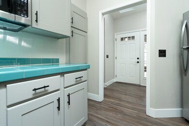 547 NE Soaring Ct, Bend, OR 97701 - photo 4