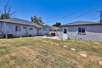 6012 Pennswood Ave, Lakewood, CA 90712 - photo 6