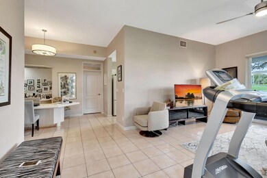 10315 N Andover Coach Ln unit 2A2, Lake Worth, FL 33449 - photo 5