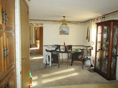 95 Clayton Dr, West Springfield, MA 01089 - photo 7