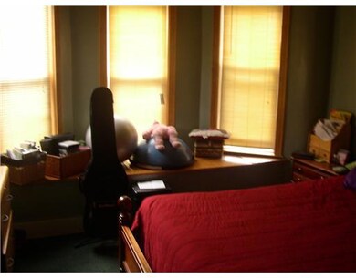 127 Roger Williams Ave unit 129, Providence, RI 02907 - photo 5