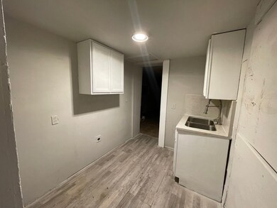 303 E 38th St, Houston, TX 77018 - photo 5